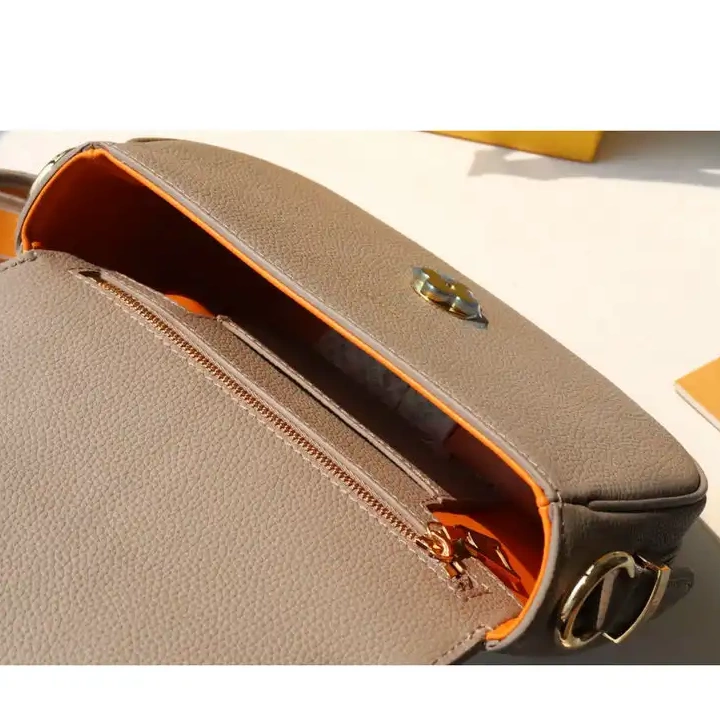 Fashionrepsfam ru Bag 2110DJ0045 LV 0612